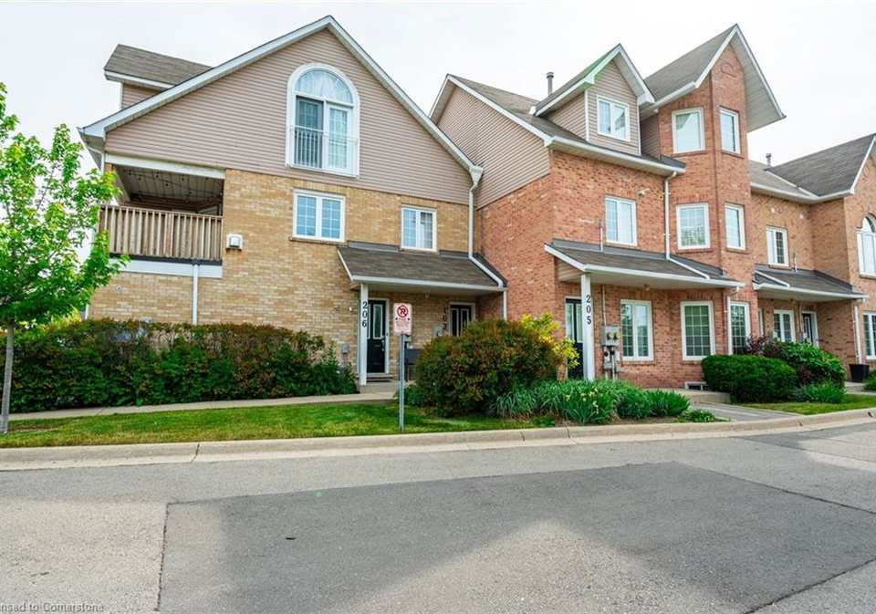 2055-walkers-line-burlington-ontario-40742714