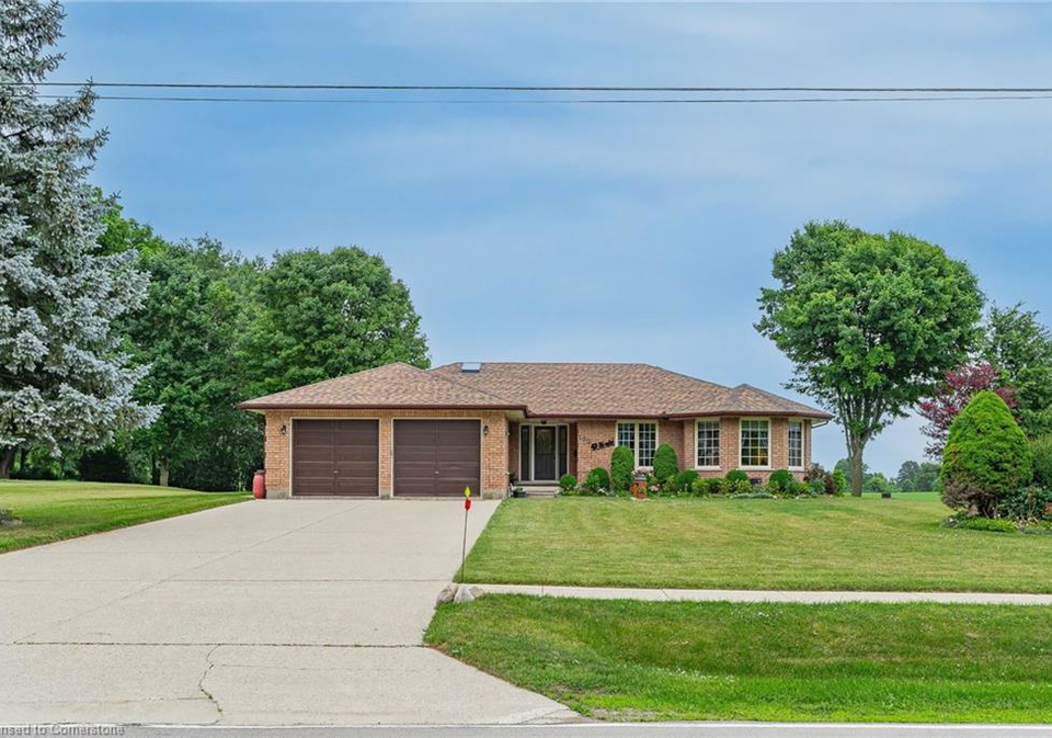 100-baird-street-s-bright-ontario-40742749