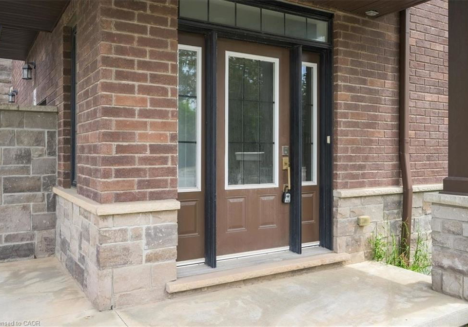 445-ontario-street-s-milton-ontario-40742759