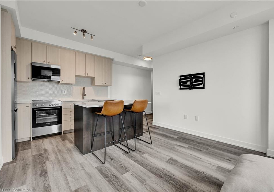 15-wellington-street-s-kitchener-ontario-40742788