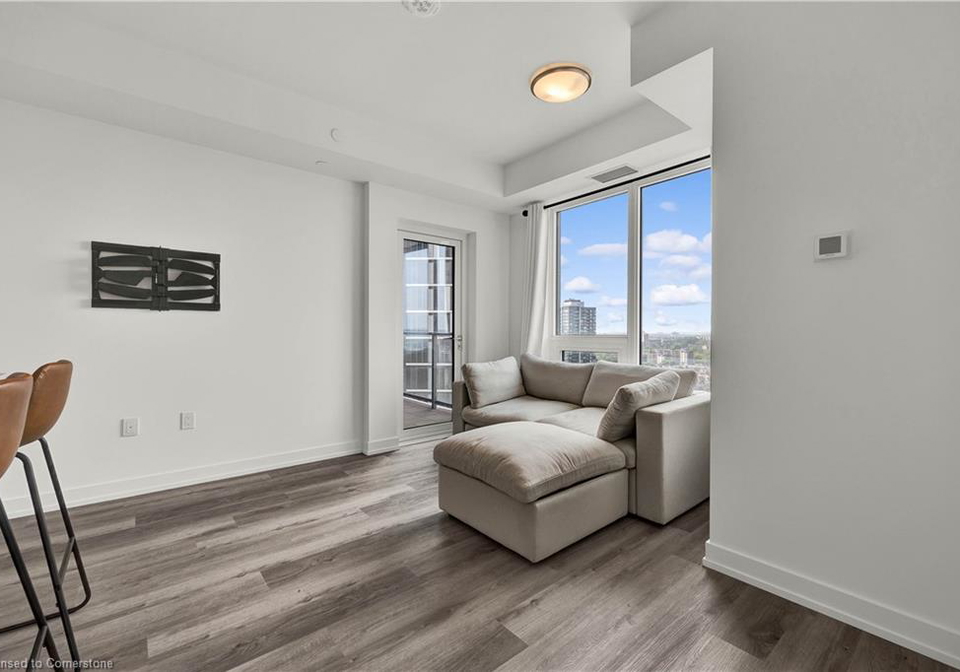 15-wellington-street-s-kitchener-ontario-40742788