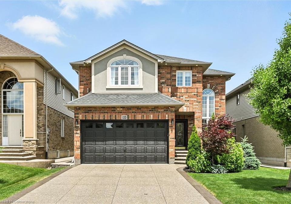 123-armour-crescent-ancaster-ontario-40742796