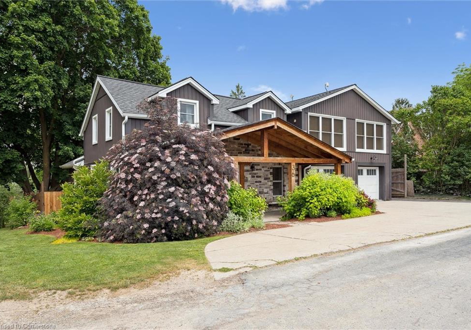 36-allan-street-west-montrose-ontario-40742822