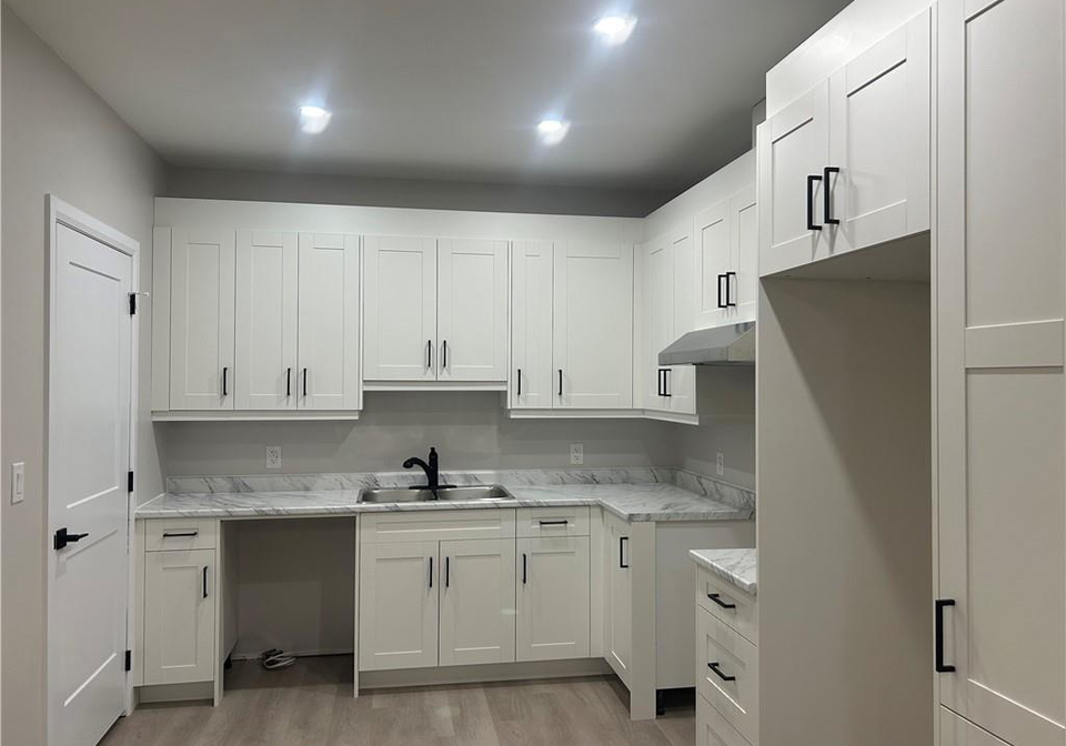 295-297-glass-avenue-kingsville-ontario-40742853