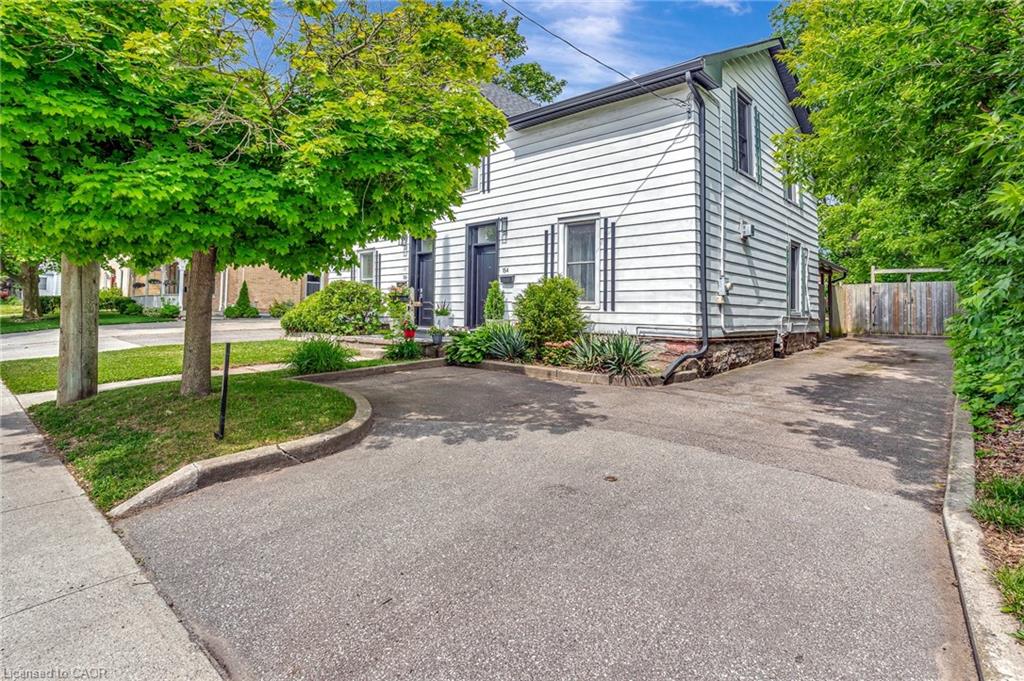 154-st-andrews-street-cambridge-ontario-40742871
