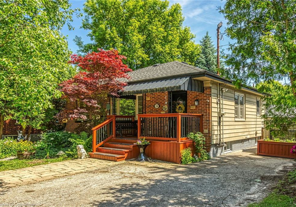 130-york-road-dundas-ontario-40742896