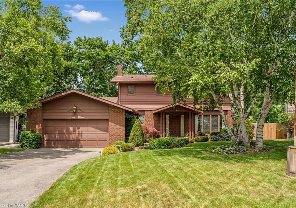 13-leslie-drive-stoney-creek-ontario-40742916