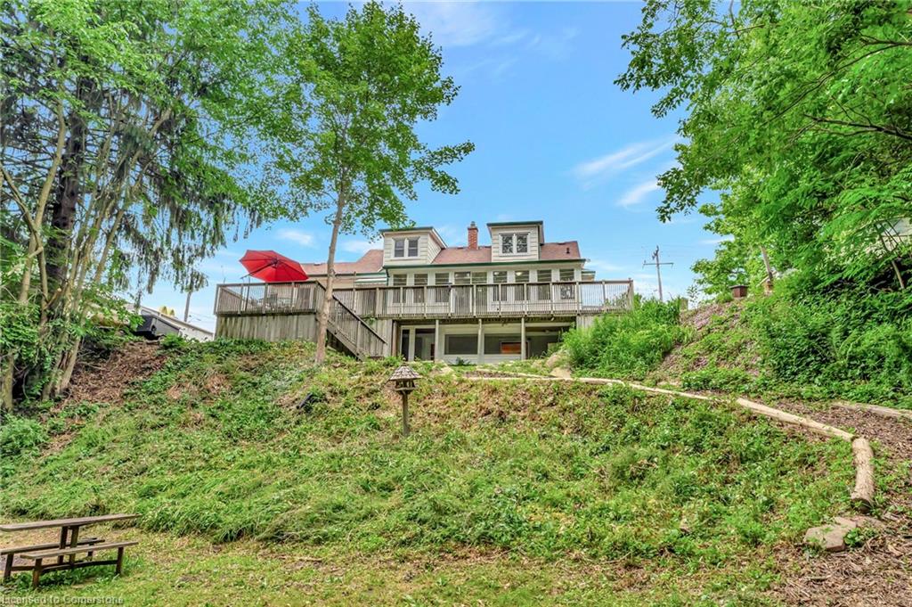 84-queensway-street-e-simcoe-ontario-40742955