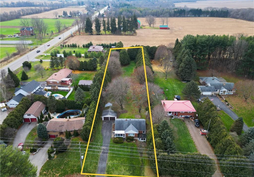 10-thirteenth-street-west-simcoe-ontario-40742963