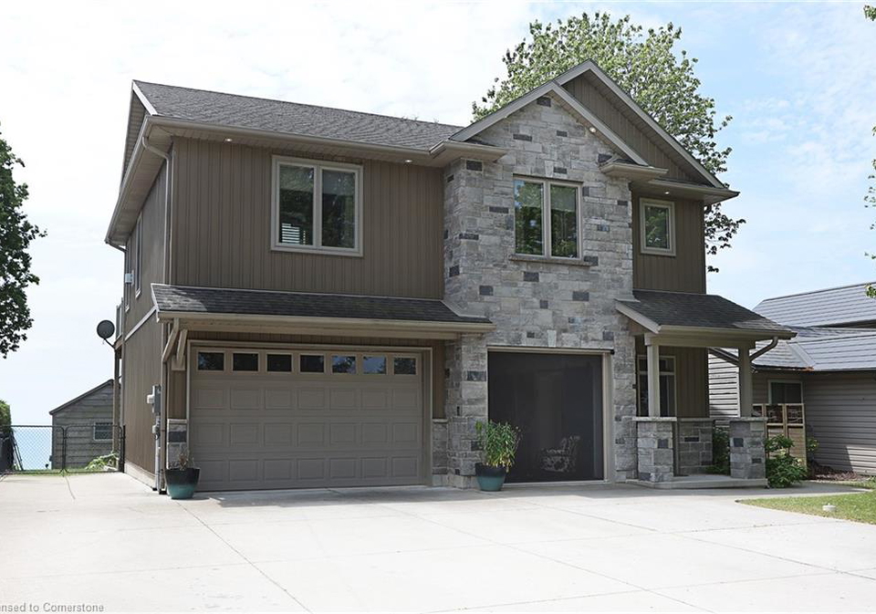 48-erieview-lane-selkirk-ontario-40742982
