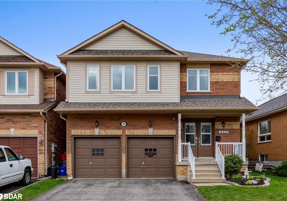 110-mowat-crescent-georgetown-ontario-40743003