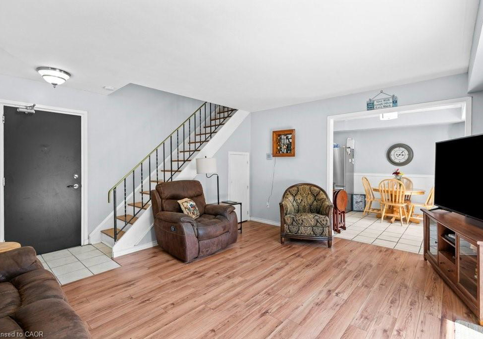 483-claridge-road-burlington-ontario-40743014