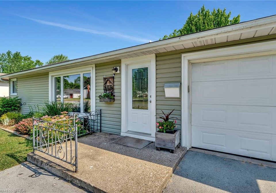 313-park-avenue-w-dunnville-ontario-40743016