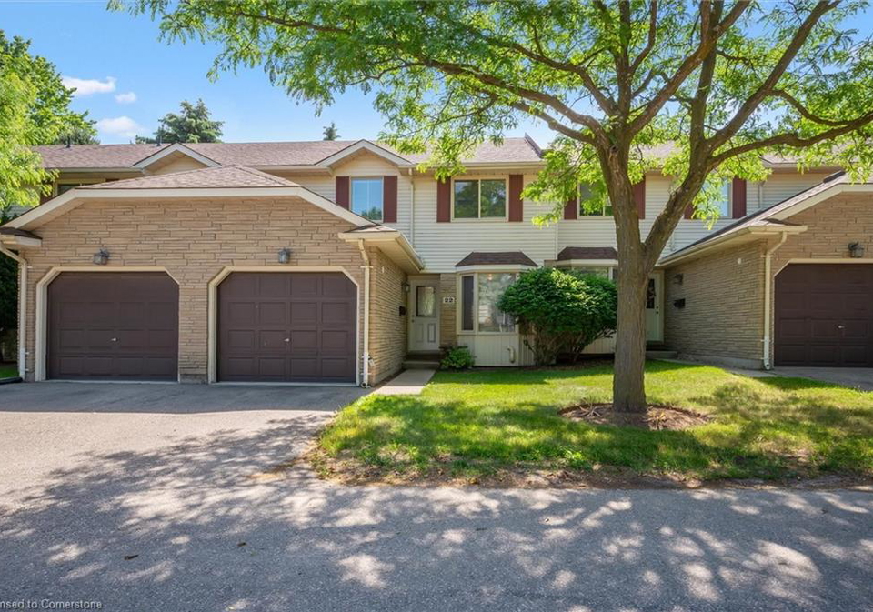 476-kingscourt-drive-waterloo-ontario-40743048