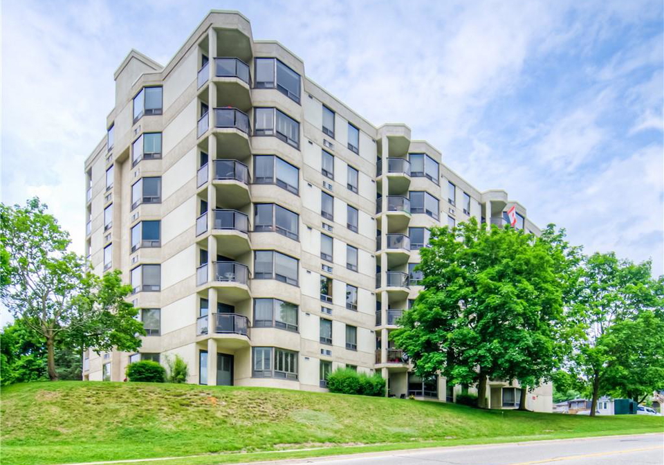 688-preston-parkway-cambridge-ontario-40743057