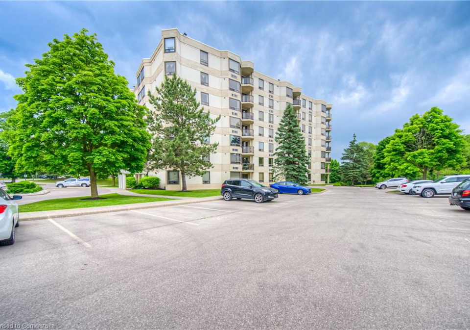 688-preston-parkway-cambridge-ontario-40743057