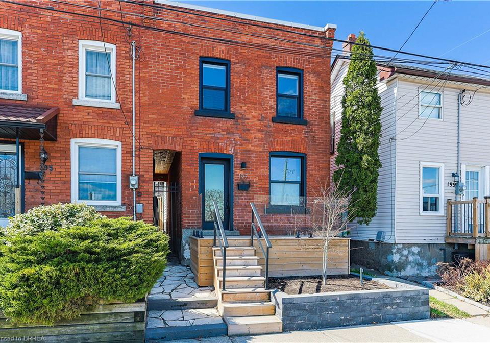 197-barton-street-w-hamilton-ontario-40743064