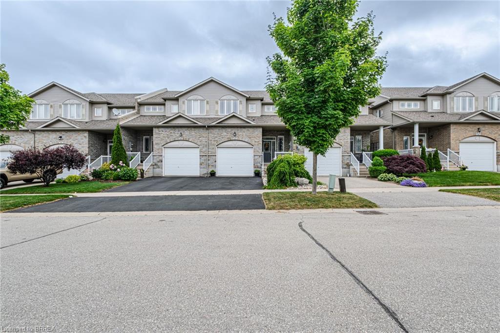 12-rowe-lane-paris-ontario-40743089