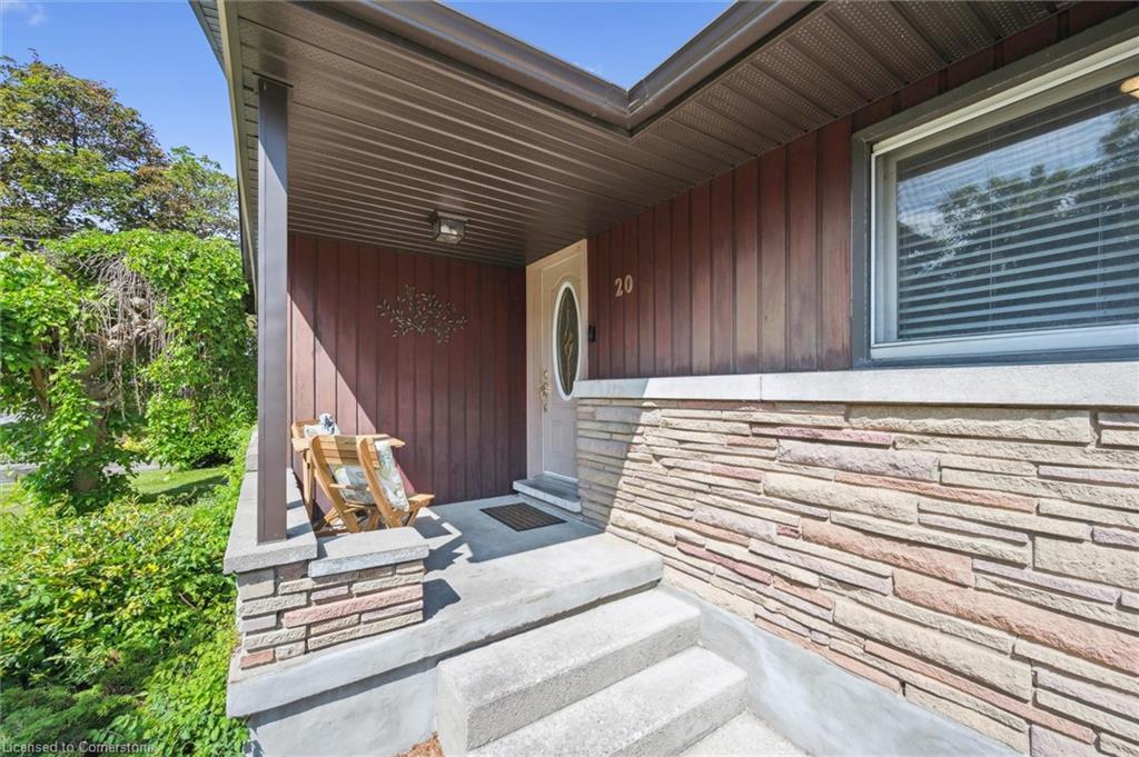 20-lyndhurst-drive-kitchener-ontario-40743106