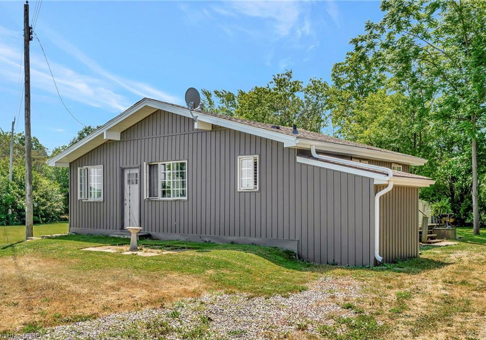 3020-lakeshore-road-dunnville-ontario-40743108