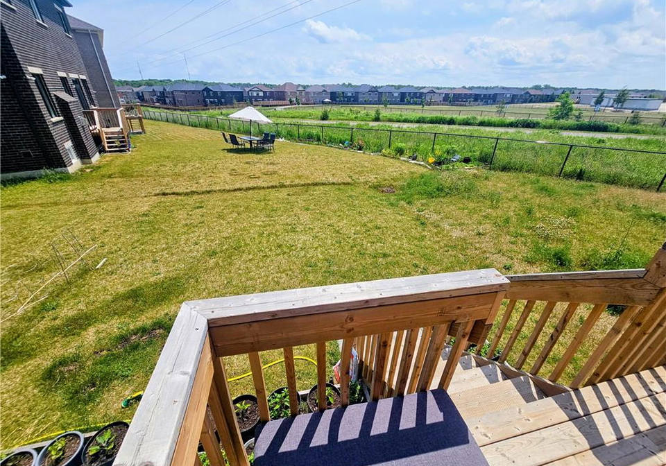 230-skinner-road-waterdown-ontario-40743140
