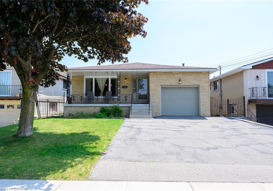 11-algonquin-court-hamilton-ontario-40743172