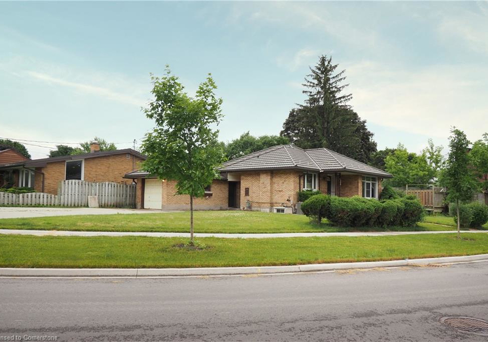 109-fife-avenue-kitchener-ontario-40743177