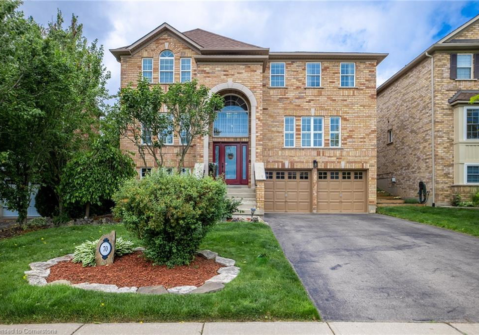 70-anderson-court-ancaster-ontario-40743192