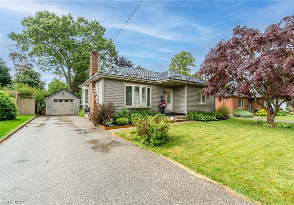 24-hillier-crescent-brantford-ontario-40743214
