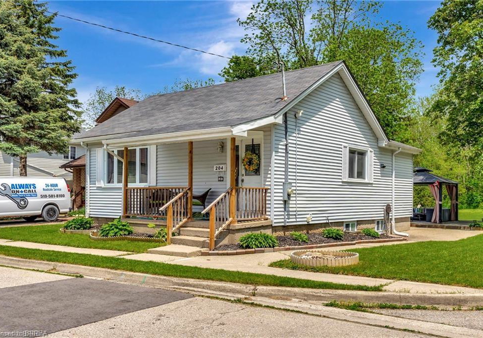 204-catharine-avenue-brantford-ontario-40743232