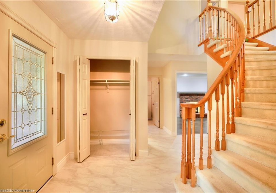 172-woodbend-crescent-waterloo-ontario-40743259