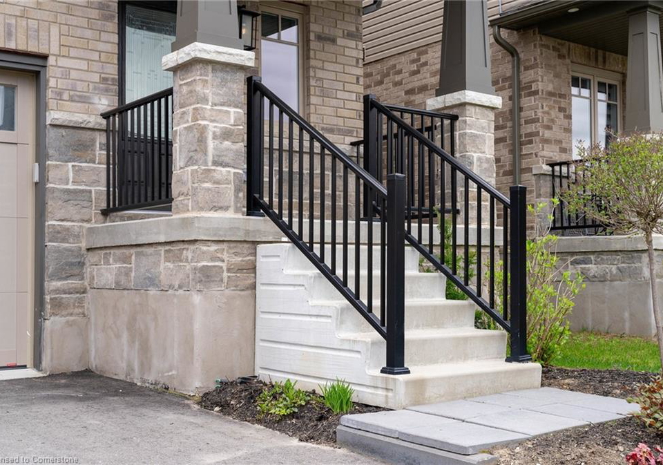 99-archer-avenue-simcoe-ontario-40743281