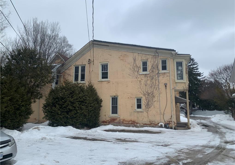 34-oak-street-cambridge-ontario-40743305