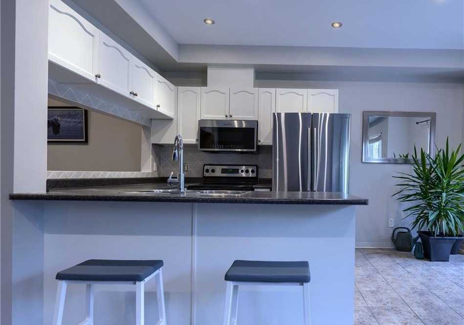 1268-cartmer-way-halton-ontario-40743322