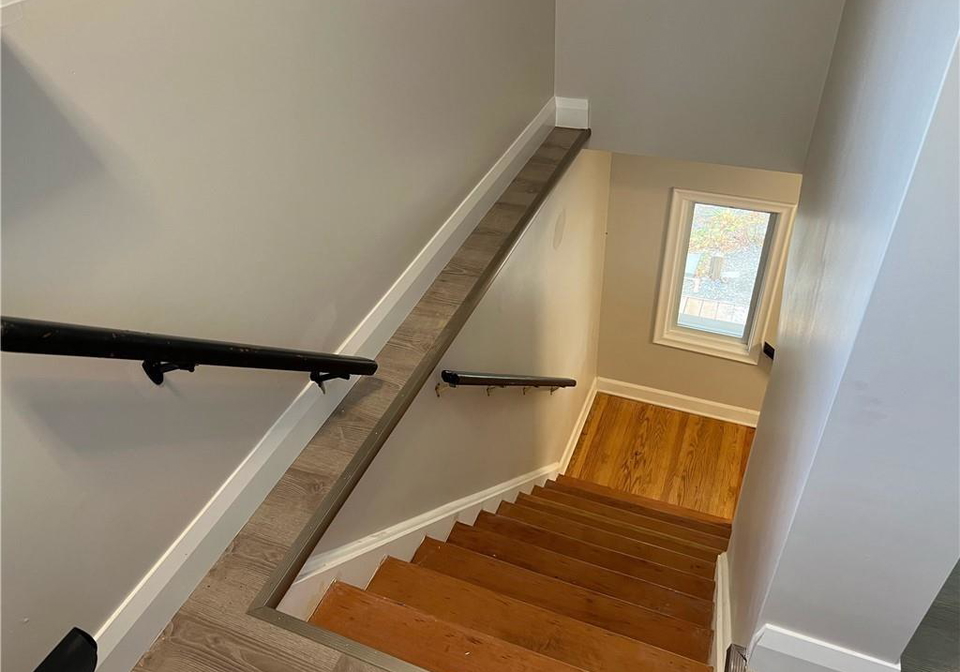 14-bishopsgate-avenue-hamilton-ontario-40743325