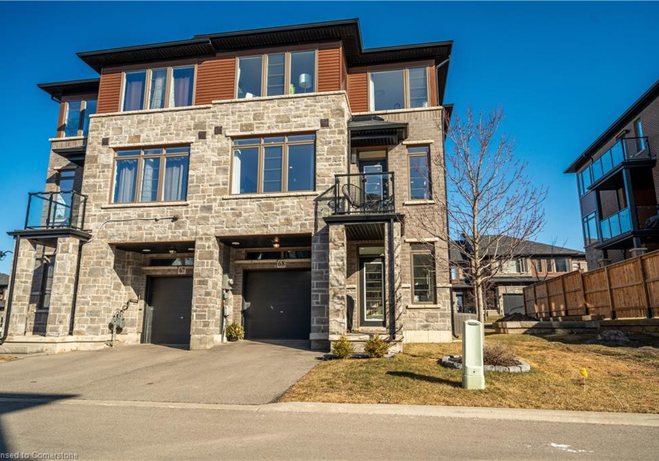 30-times-square-boulevard-stoney-creek-ontario-40743376