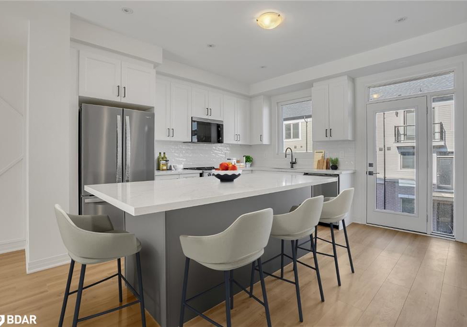 30-brandon-crescent-tottenham-ontario-40743382