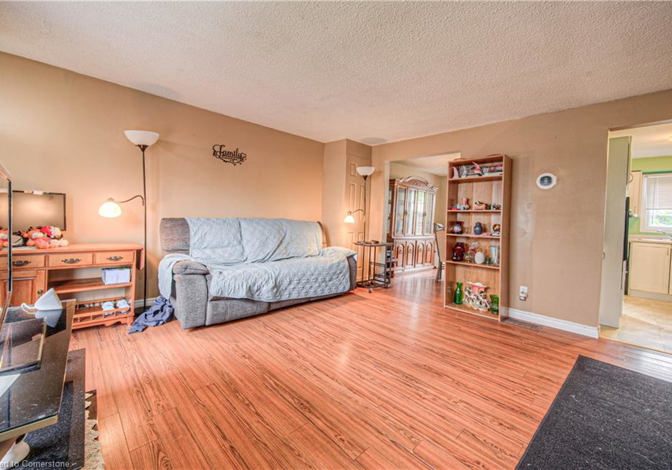 528-parkview-crescent-cambridge-ontario-40743392