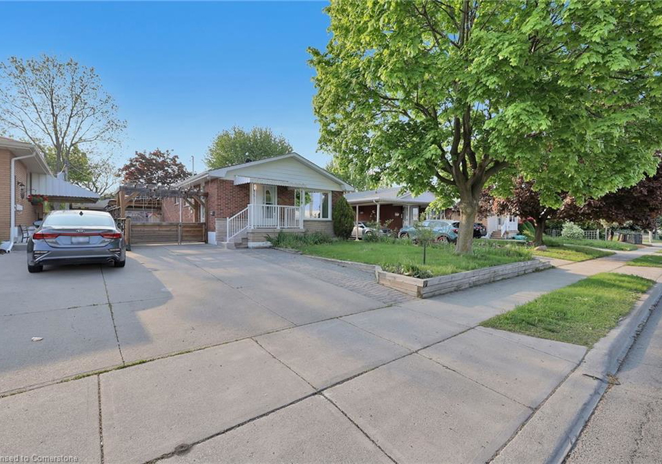 64-nash-road-s-hamilton-ontario-40743429