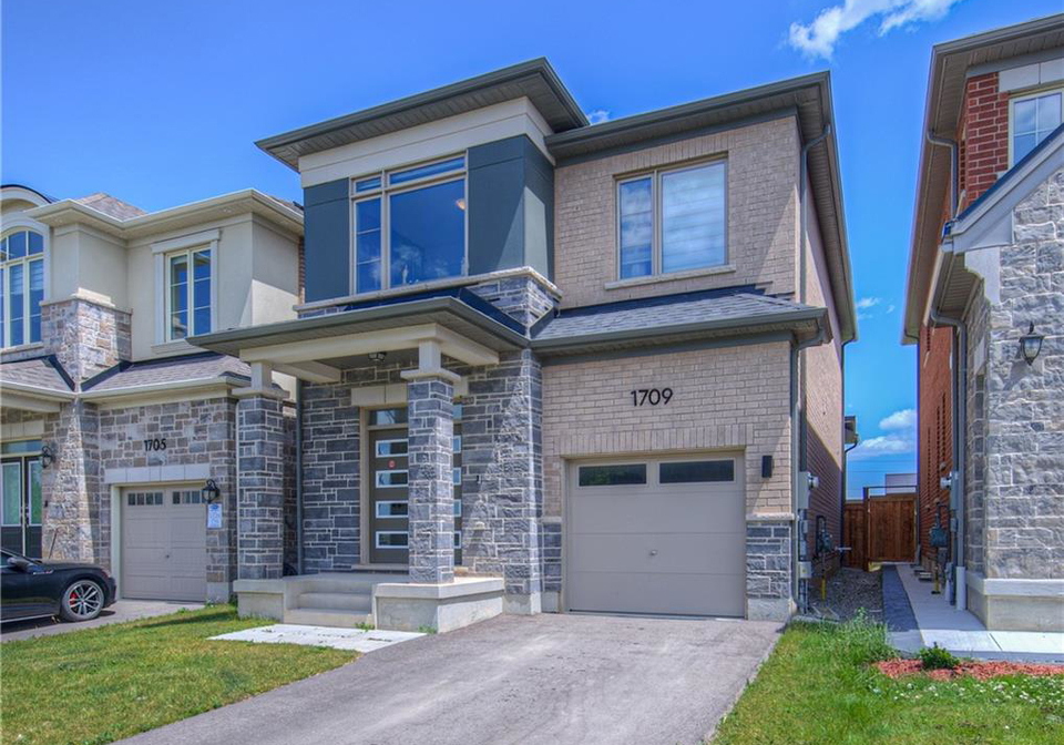 1709-thames-circle-milton-ontario-40743432