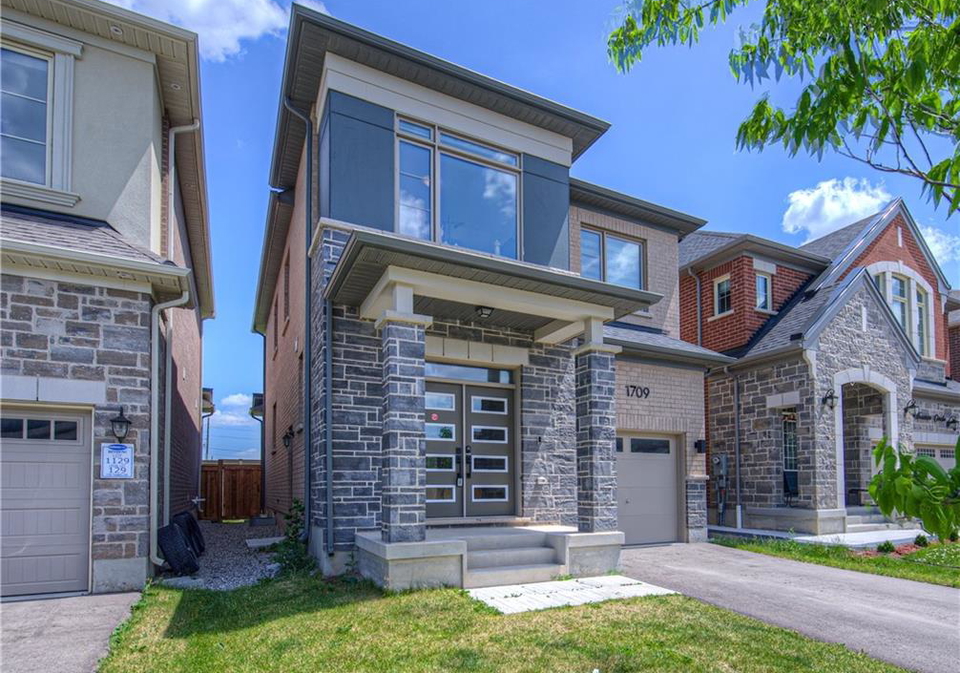 1709-thames-circle-milton-ontario-40743432