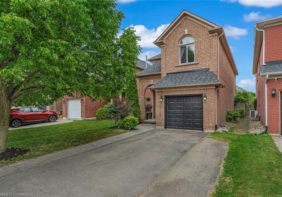 84-rockhaven-lane-waterdown-ontario-40743517