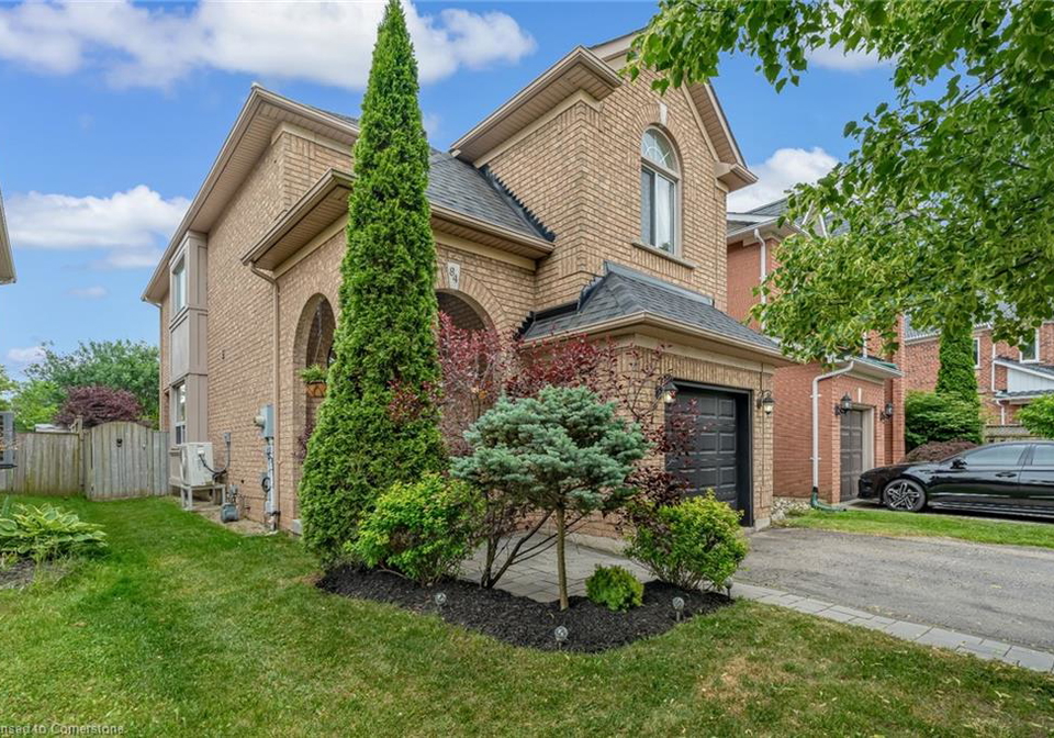 84-rockhaven-lane-waterdown-ontario-40743517