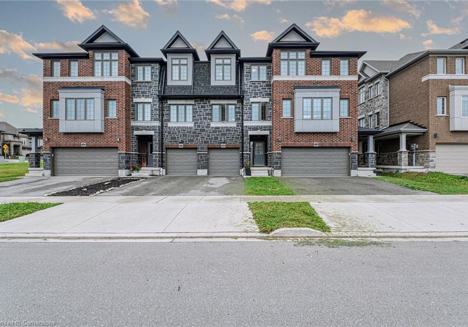 136-ian-ormston-drive-kitchener-ontario-40743528