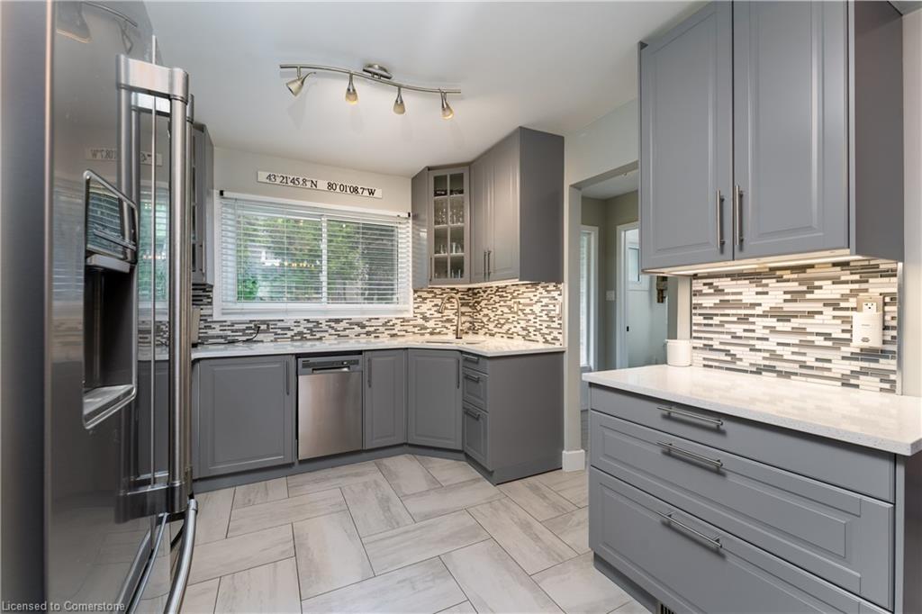 2050-upper-middle-road-waterdown-ontario-40743529