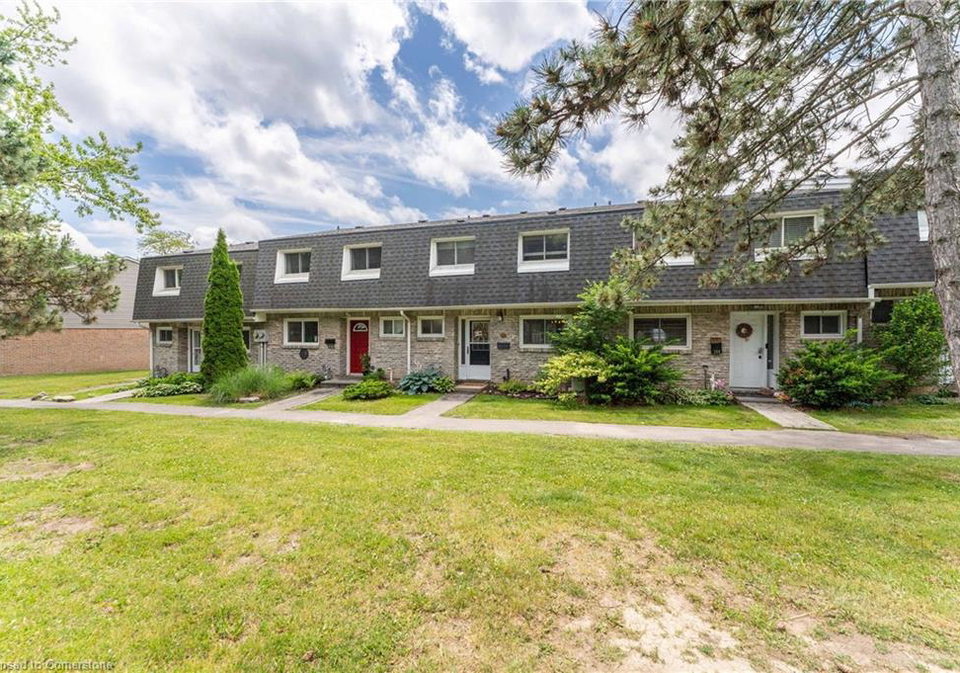 2050-upper-middle-road-waterdown-ontario-40743529