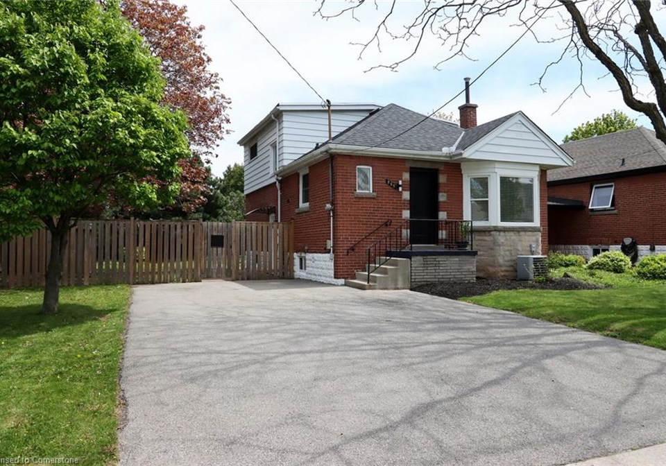 255-east-11th-street-hamilton-ontario-40743573