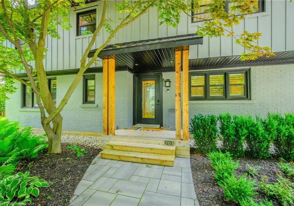 203-forsyth-drive-waterloo-ontario-40743599