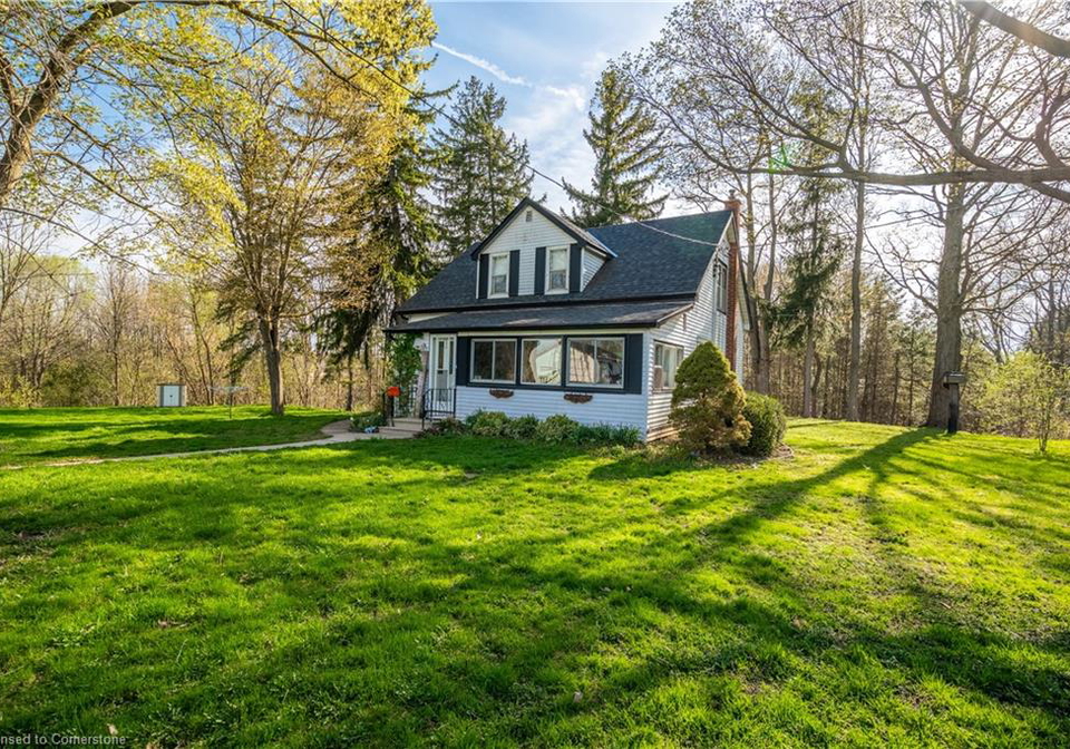 1393-highway-54-middleport-ontario-40743607