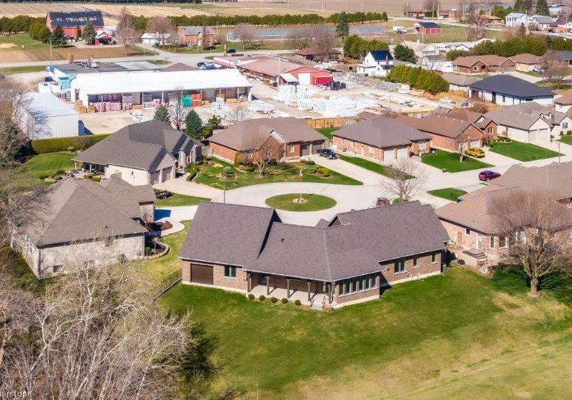 35-viola-court-delhi-ontario-40743699